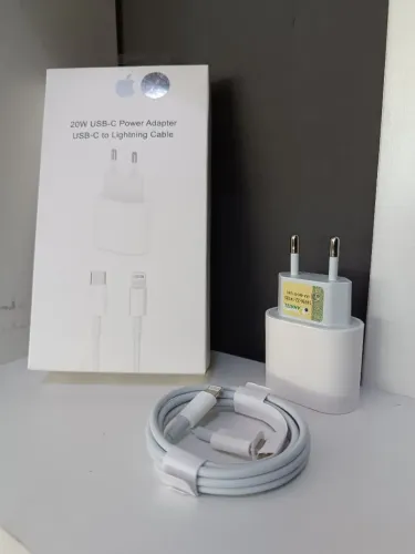 Carregador iphone fonte 20W Tipo C + Cabo Lightning - ENTREGA EM SÃO LUÍS E REGIÃO