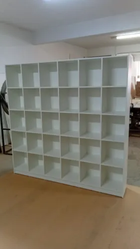 Estante de Escritório, estoque, guarda volumes com Várias Divisórias