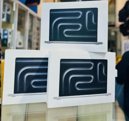 PROMOÇÃO/ DIA / MACBOOK PRO M4 14inch 16GB-512GB SSD - SPACE BLACK