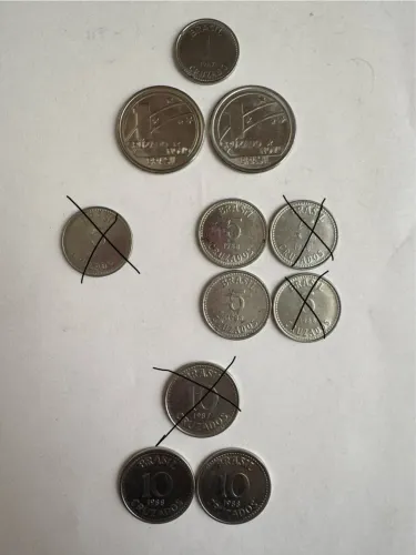Lote 7 moedas antigas de Cruzados