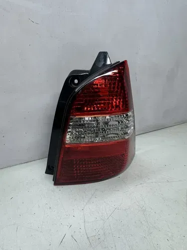 Lanterna Traseira Direita Nissan Livina Direito/passageiro