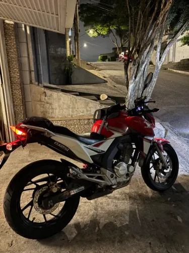 Honda cb twister 250F