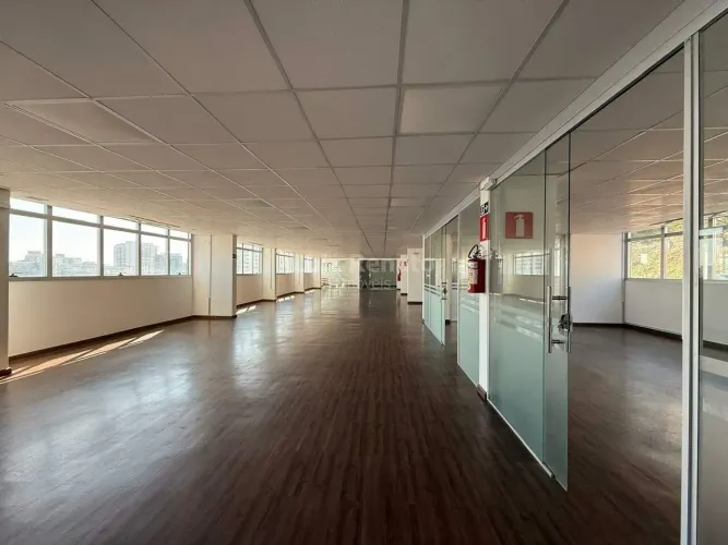 Andar corrido para locação | 420 m² de área coberta | Estoril