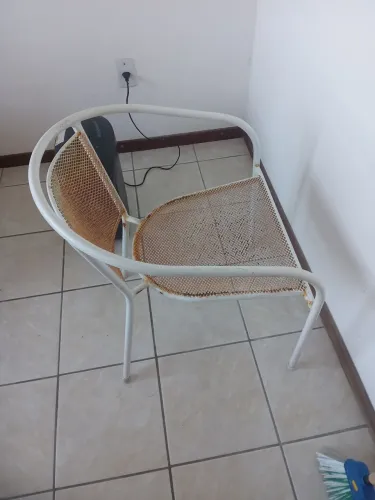 CADEIRAS,LEIA O ANÚNCIO