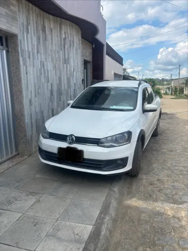 Volkswagen Saveiro Highline 1.6 T. Flex 8V CD 2016