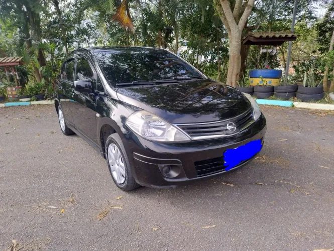 Nissan Tiida Sedan 1.8 16V Flex Fuel 4P 2011