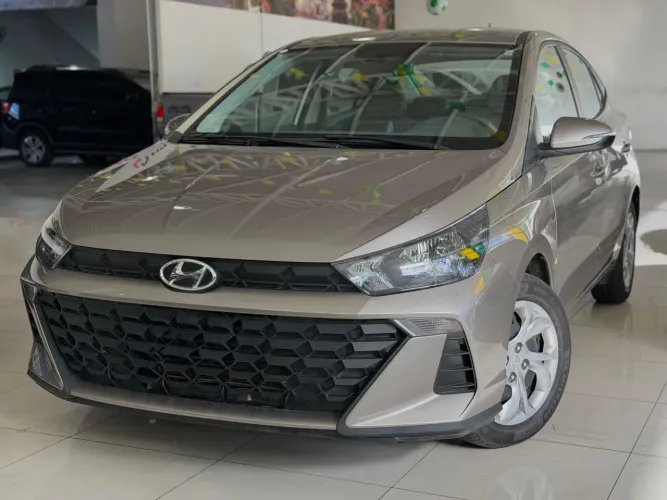 Hyundai HB20S Comfort Plus 1.0 Flex 12V Mec. 2025