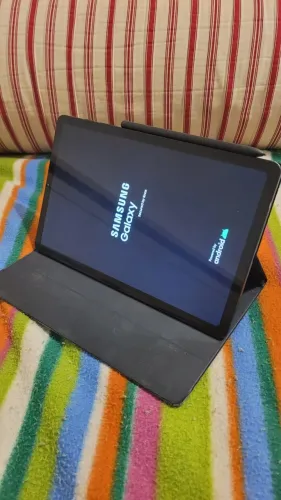 Samsung Galaxy Tab S6 Lite 128 GB (com caixa original, S Pen e teclado)