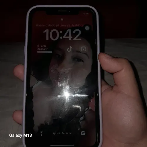 Quero trocar um iPhone XR preto 128gb por um iPhone 11 branco