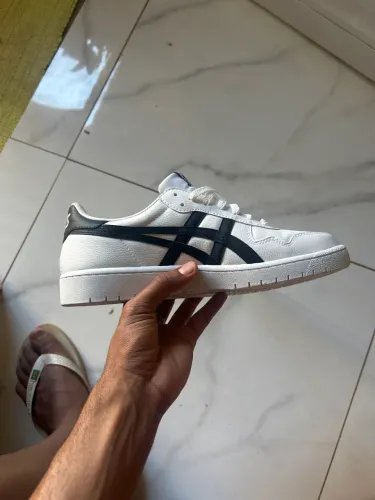 Tênis asics