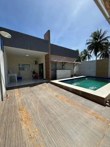 Vendo casa de 3 quartos+piscina com 150 m² em barra nova