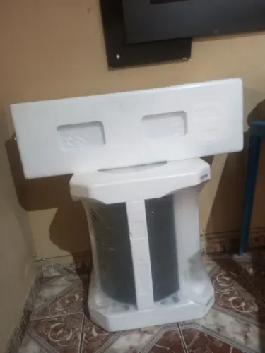 Vende-se um ar condicionado novo na caixa lacrado