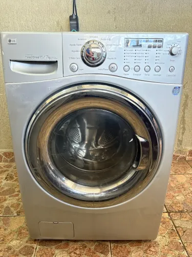Lava e seca LG 11kg Cinza 110v toda revisada e com garantia 