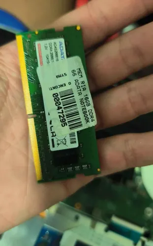 MEMORIA RAM ADATA 16