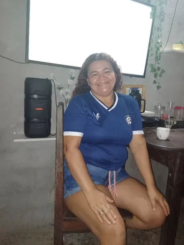 Olá sou empregada diarista e babá E só me chama