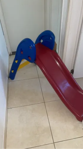 Vendo kit de brinquedo para sua diversão ?