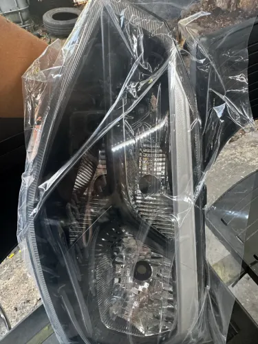 Farol Voyage, gol , saveiro , polo 2020/2021 lado motorista