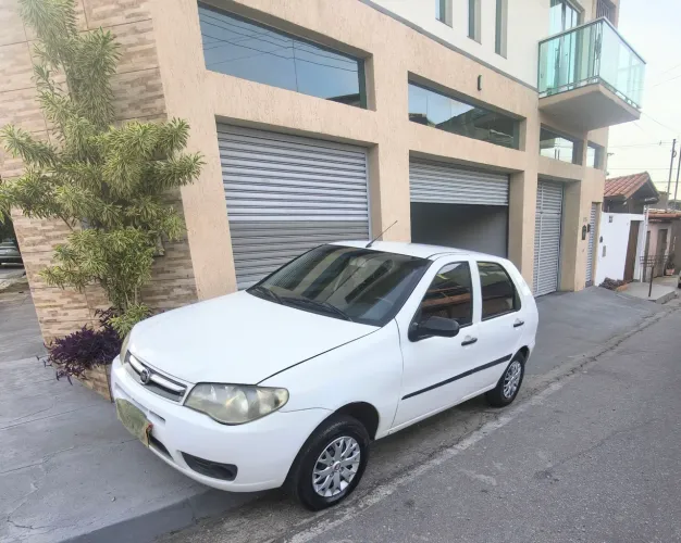 Fiat Palio 1.0 Economy Fire Flex 8V 4P 2013