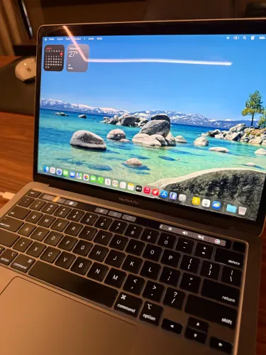 MacBook Pro M2 2022 13? 10 core 251 ciclos de baterias
