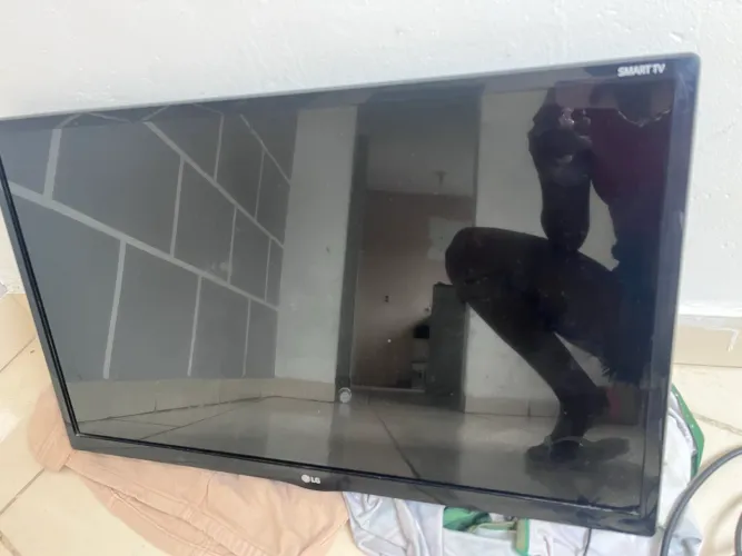 Vendo TV LG