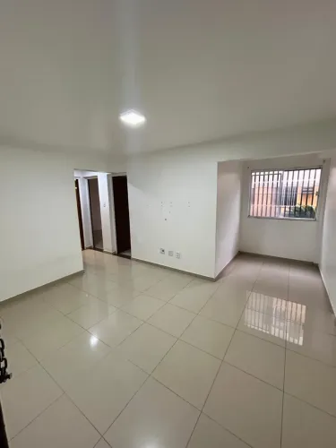 Passo Chave Apartamento 02 Quartos no Condomínio Villagio Angelim.
