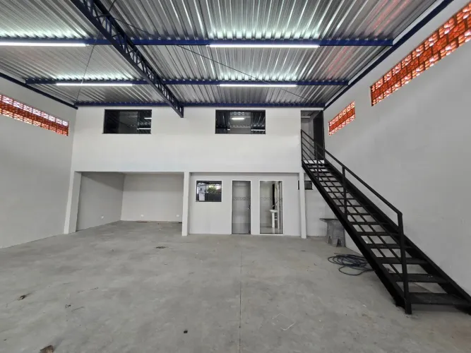 Salão para alugar por R$ 4.000/mês - São Manoel - Americana/SP