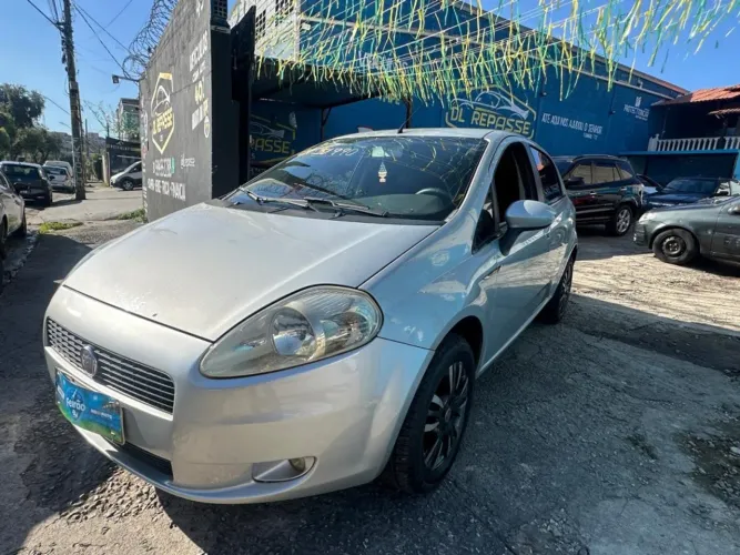 Fiat Punto ELX 1.4 Fire Flex 8V 5P 2008