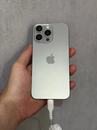 Iphone 15 Pro Max (OPORTUNIDADE)