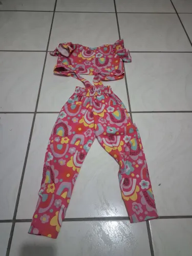 Conjunto Infantil Menina Cropped + Calça Estampado - Tam 4 a 6 Anos 
