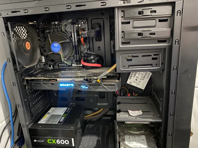 PC GAMER - GTX 1060 6GB
