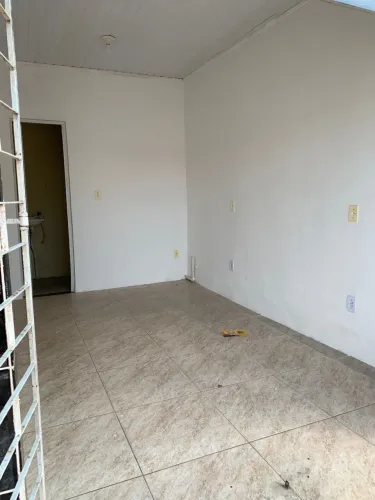 ALUGO PONTO COMERCIAL
