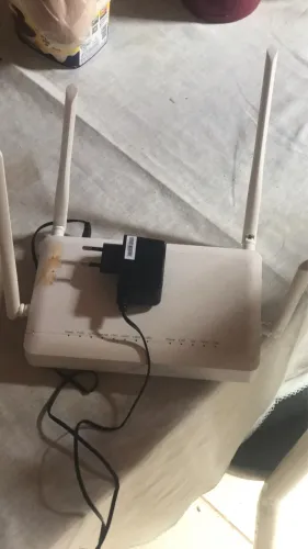 VENDO ROTEADOR WI-FI 4 ANTENAS