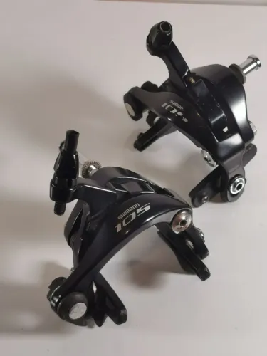 Par de freios Shimano 105