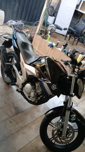 Yamaha Fazer 250 2014 CONSERVADA