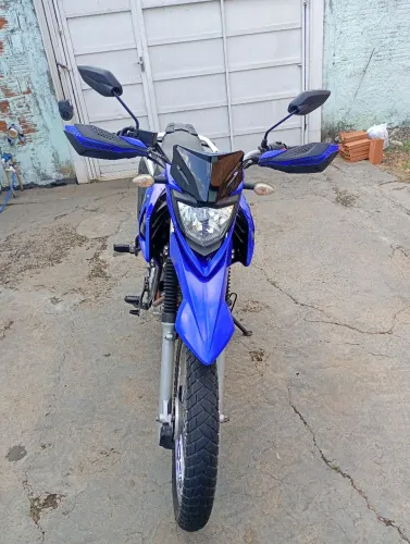 XTZ crosser