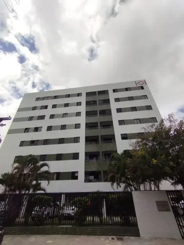 Praça dos Alecrins | 72m² | 3 quartos | móveis fixos | Prox a UFPE | Lazer