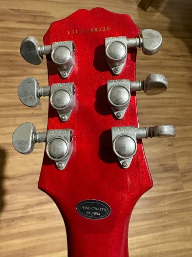 Guitarra Ephiphone Less Paul