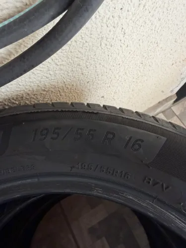 Pneu Michelin aro 16