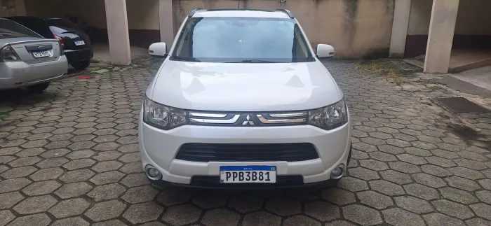 Mitsubishi Outlander 2.0 16V 160cv Aut. 2015
