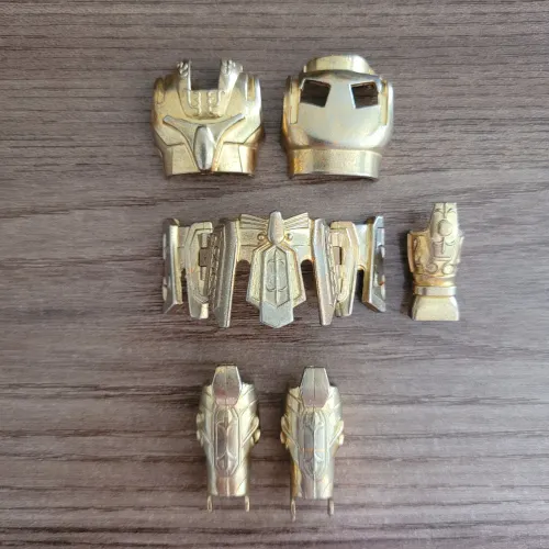6 Peças Saint Cloth Shaka de Virgem da Bandai Saint Seiya Cavaleiros do Zodíaco