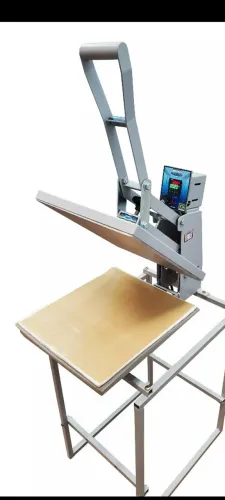 Prensa térmica de sublimação 35x40 marca Maquinatec.