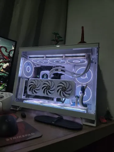 PC GAMER HIGH END - RTX 5070 - FULL WHITE