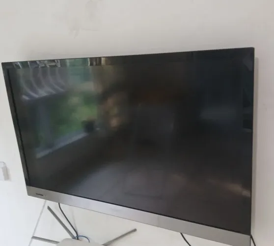 Tv sony bravia KDL 40 - 40 polegadas