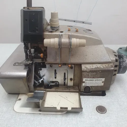 Máquina de Costura Overlock à Venda