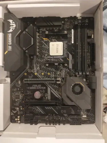 Placa-mãe ASUS TUF GAMING X570-PLUS/BR