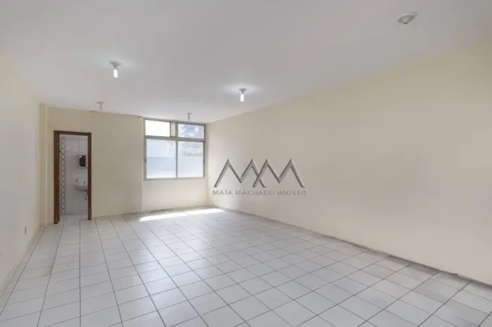 Sala à venda no Funcionários | 36 m²
