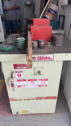 Tupia de bancada Omil