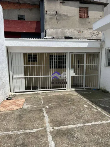 Casa com 1 dormitório para alugar por R$ 1.035,09/mês - Vila Carmosina - São Paulo/SP