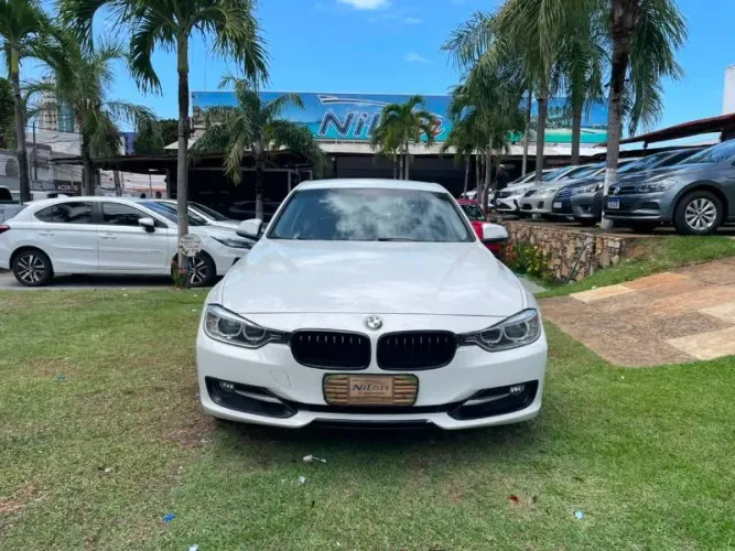 BMW 320I A 2.0 Turbo/activeflex 16V 184cv 4P 2015