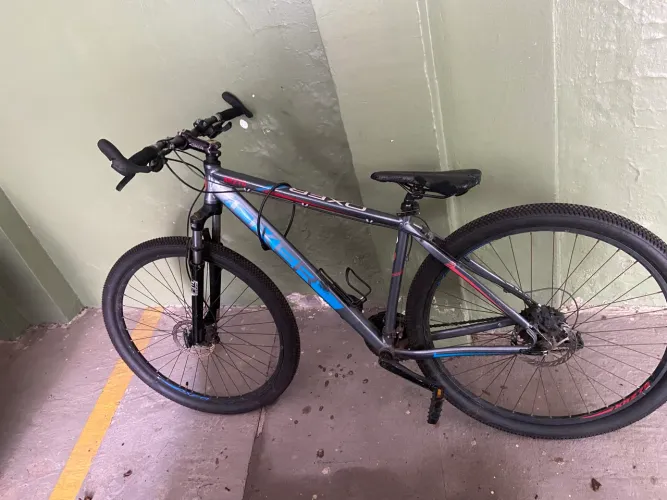 Bicicleta Mountain Bike OXER aro 29.